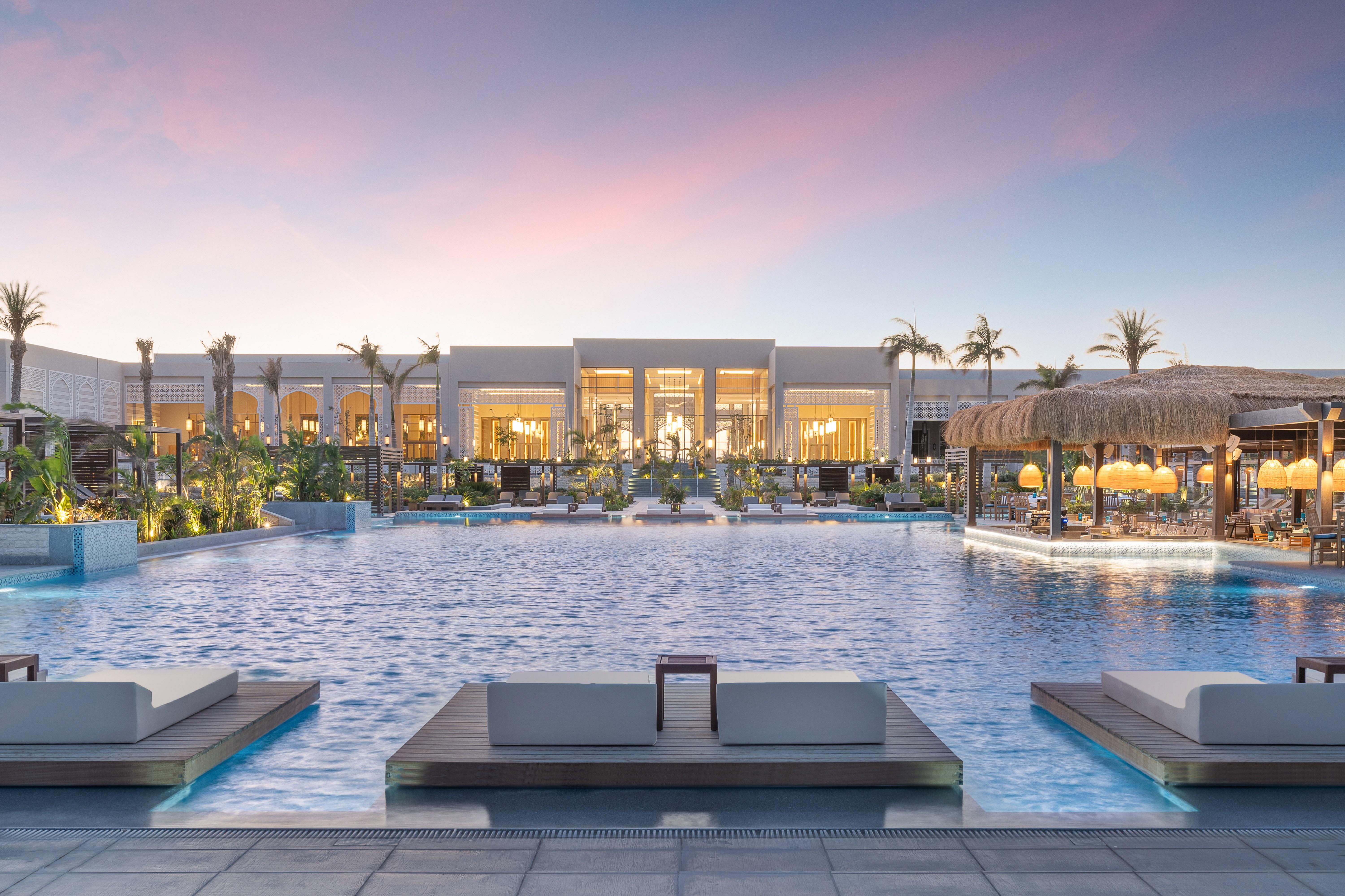 Steigenberger Resort Ras Soma Hurghada Exteriör bild The resort's main pool